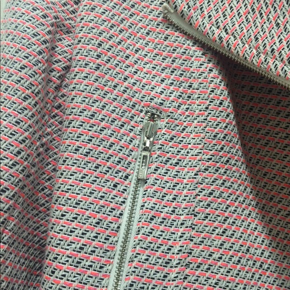 Pink Jacket - Picture 7 of 7